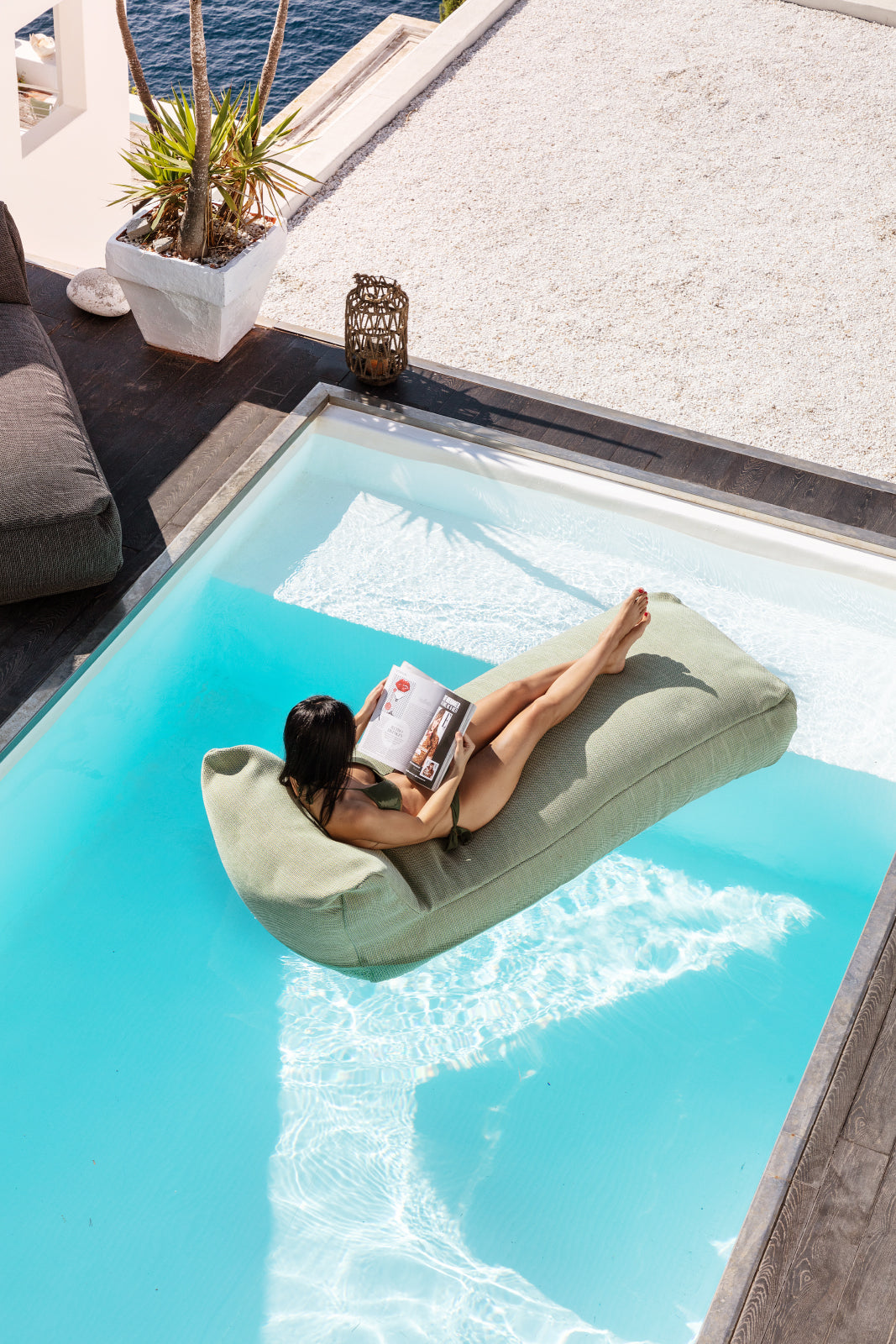 Luxury outdoor Pouf Dotty Long Chair