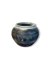 Small chinese pot