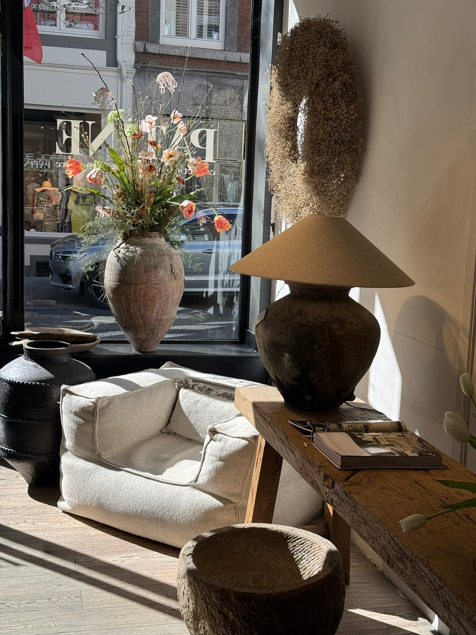 Luxury outdoor Silky Club Seat