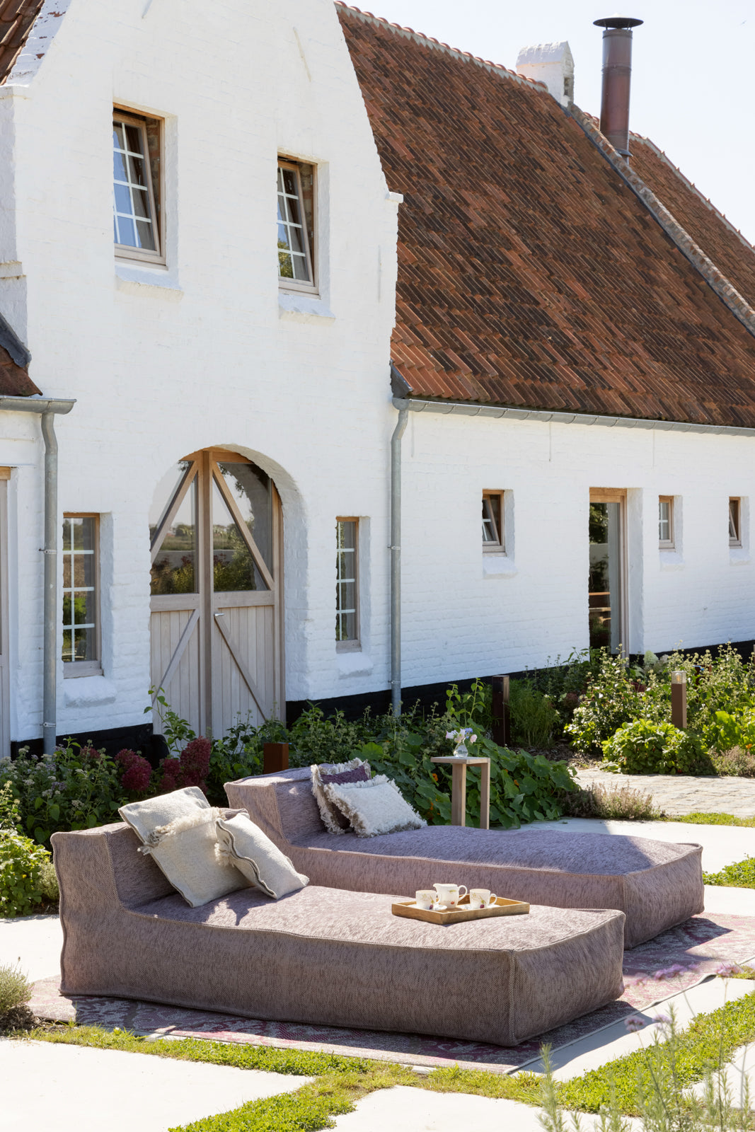 Luxury outdoor Silky Long Chair